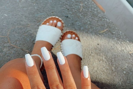 Best 28+ white summer nails you must try this year