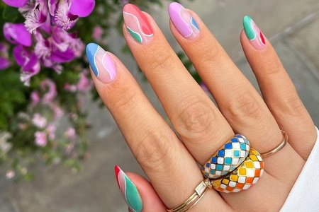 Best 12+ spring color nails you must try this year