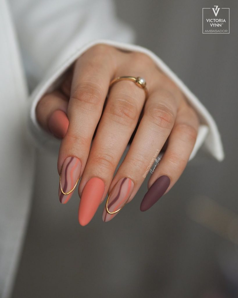 Classy Fall Nails 2024: Top Trends and Design 26 Ideas for the Perfect Manicure