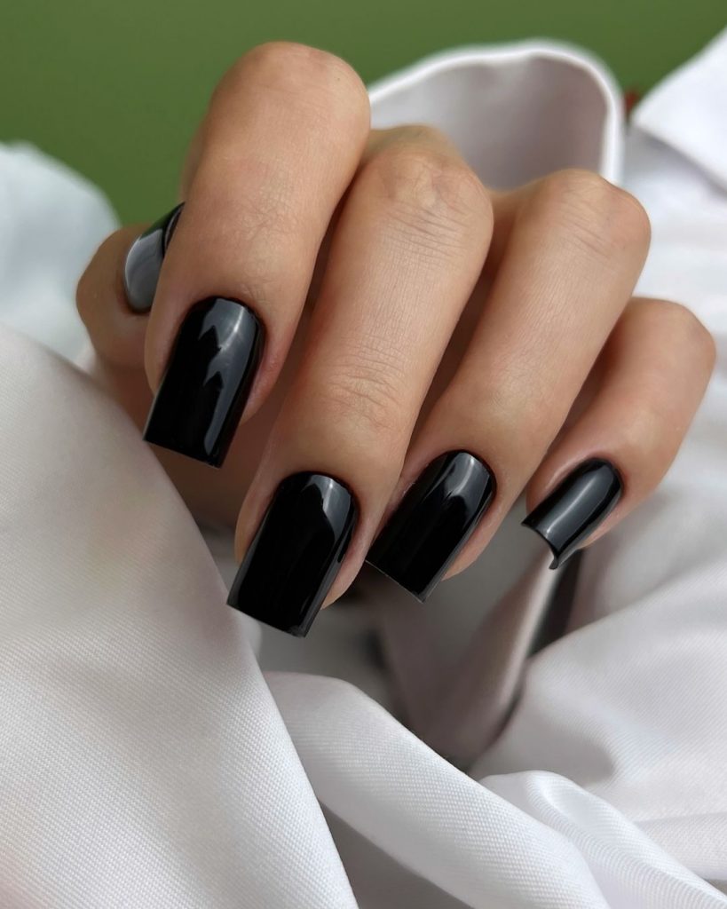 Classy Fall Nails 2024: Top Trends and Design 26 Ideas for the Perfect Manicure